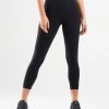 2XU Women's Form Stash Hi-Rise 7/8 Compression Tights - 2022 -Men's Run Online Store front 36779.1645036683